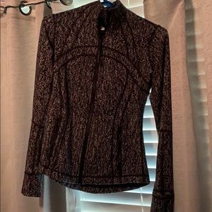 LULULEMON BLACK AND WHITE JACKET